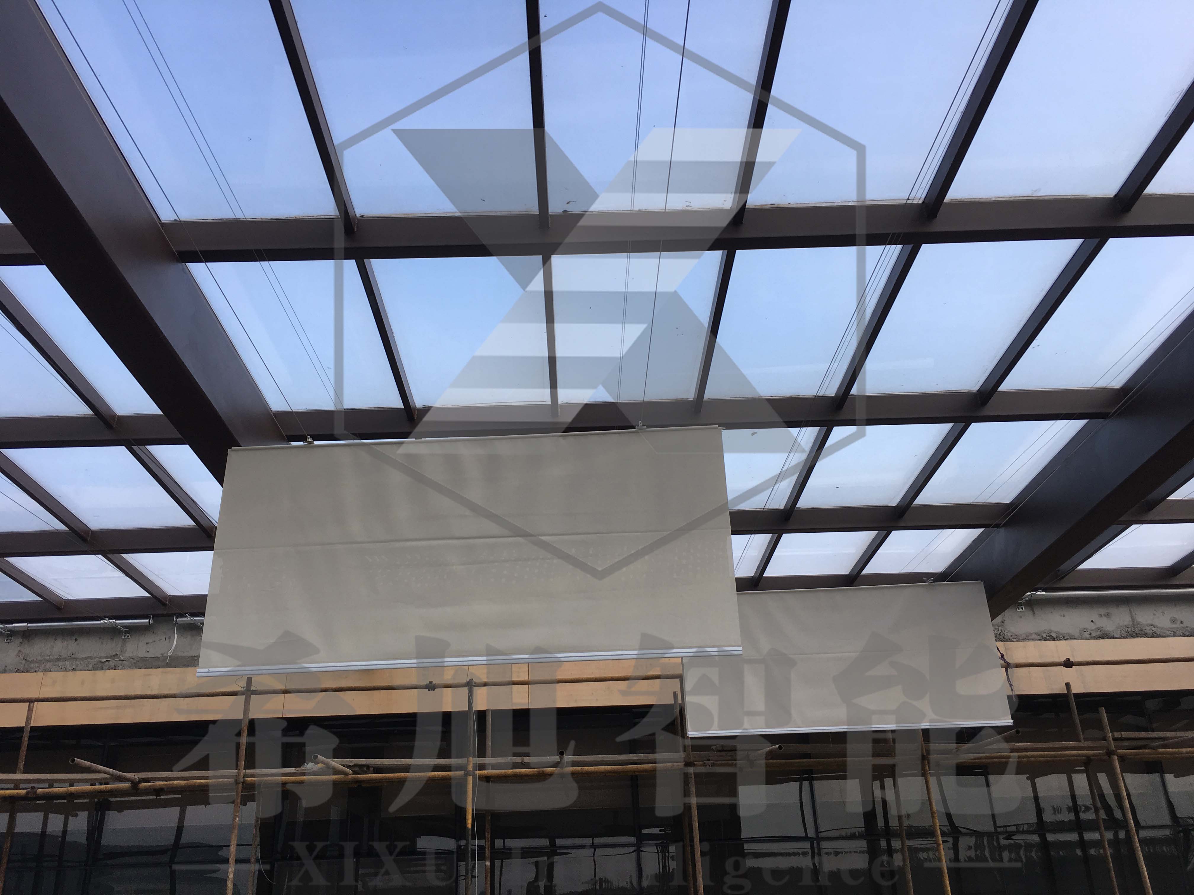 希旭智能內(nèi)蒙古呼和浩特黃河夢(mèng)幻水世界采光頂工程